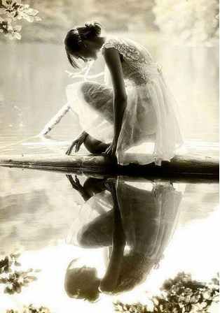 Femme reflet